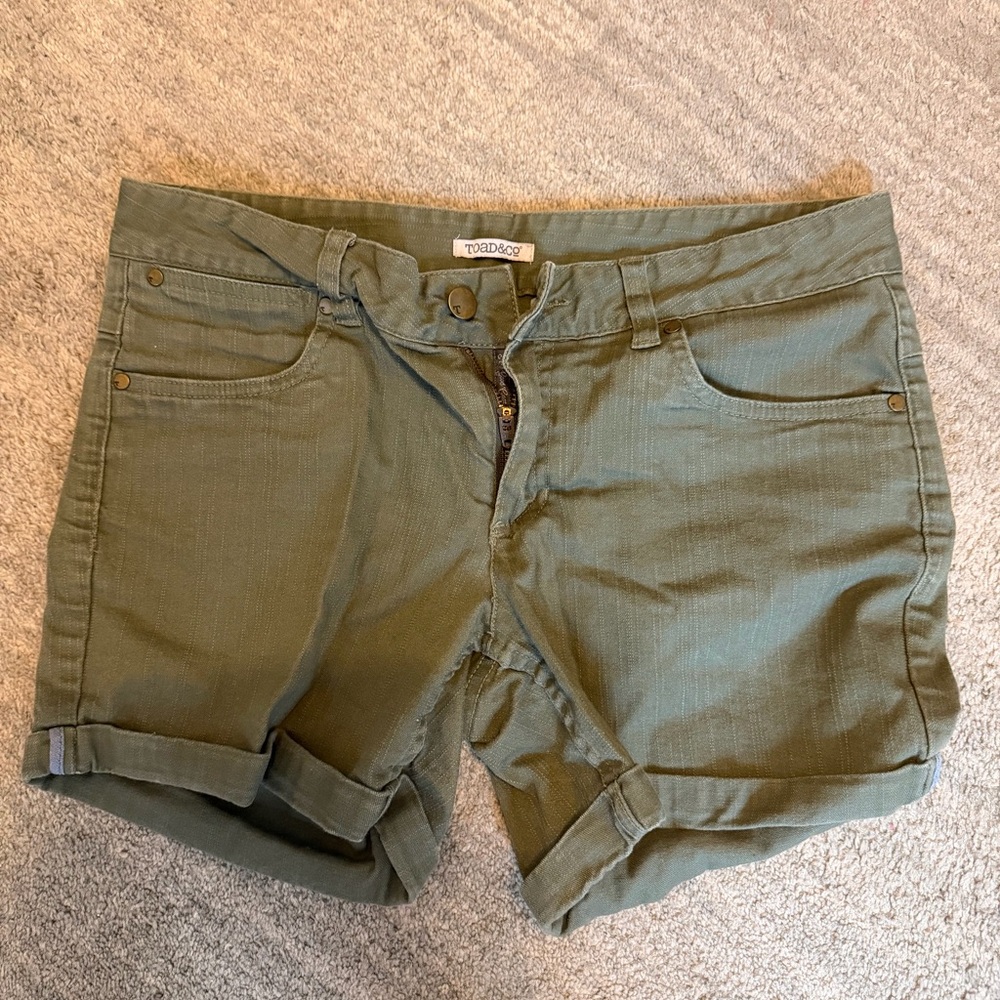 Toad&Co Olive Green Rolled-Hem Women's Jean Shorts